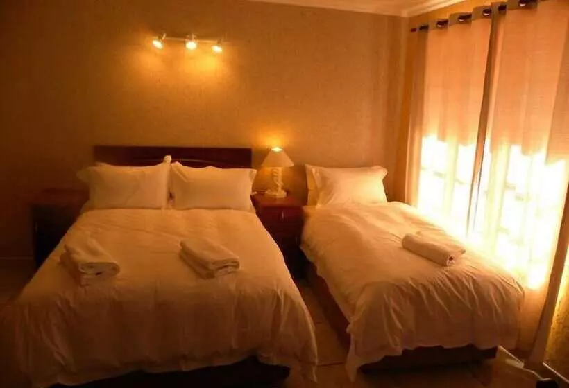 ペンション Eikenhof Country Guesthouse