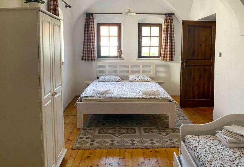 بنسيون Habánský Dům