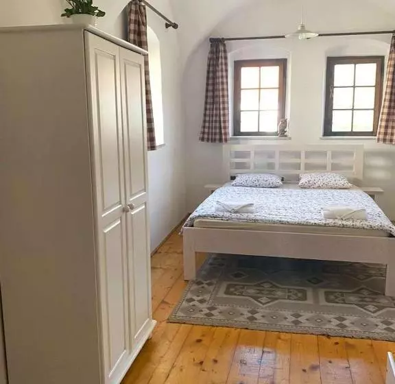 ペンション Habánský Dům