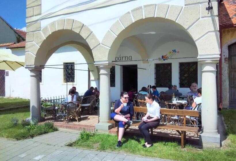 بنسيون Habánský Dům