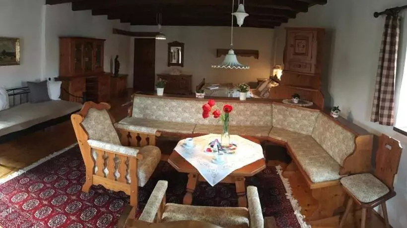 ペンション Habánský Dům