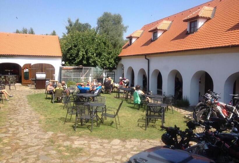 بنسيون Habánský Dům