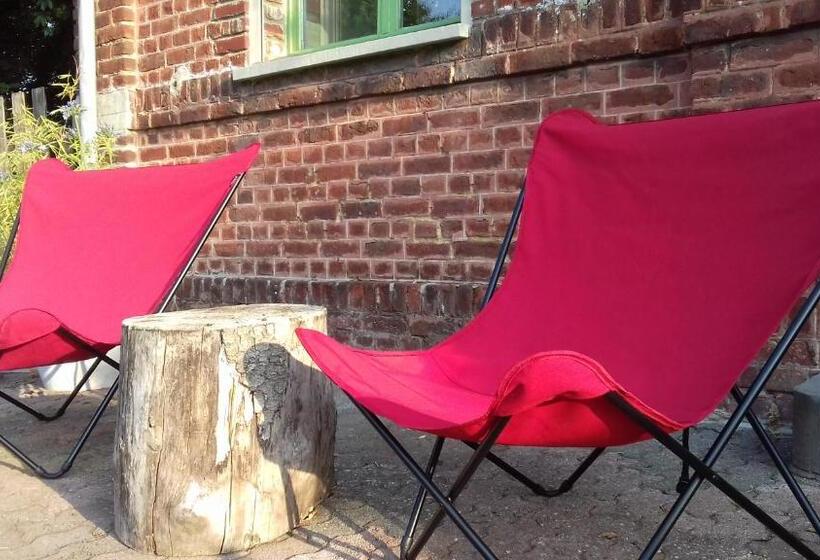 بنسيون La Chaumière Du Tordoir