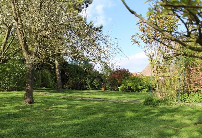 بنسيون La Chaumière Du Tordoir