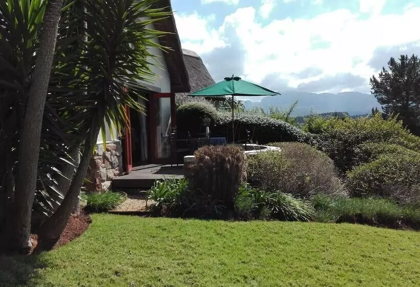 Majatalo Paradise Cove Country House