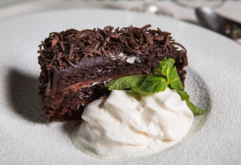 פנסיון Penzion Country Steak Restaurant