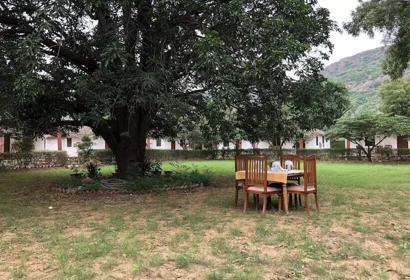 リゾートホテル Geejgarh Eco Village By Opensky