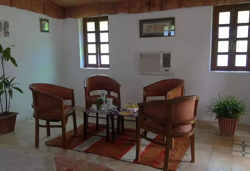 リゾートホテル Geejgarh Eco Village By Opensky