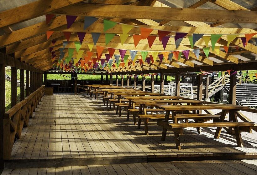 리조트 Kirochnoe Zagorodny Kompleks