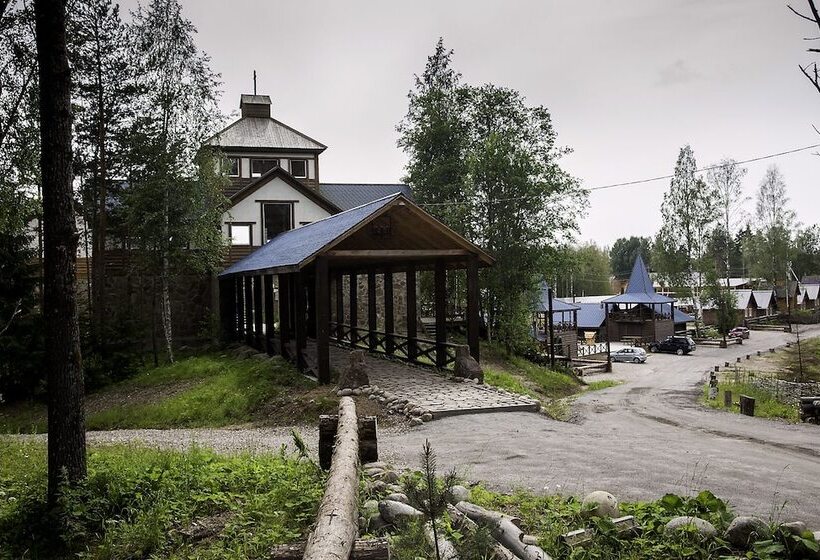 리조트 Kirochnoe Zagorodny Kompleks