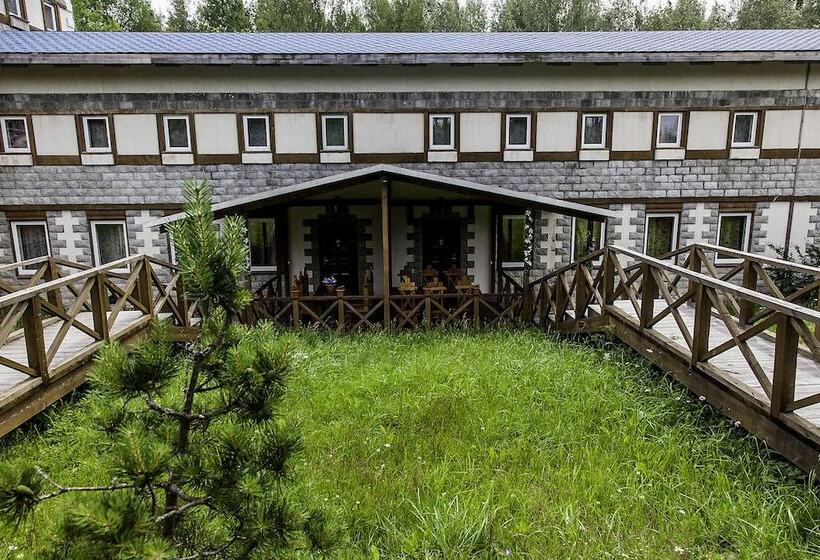 리조트 Kirochnoe Zagorodny Kompleks