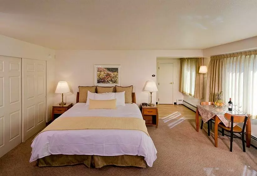 Anchorage Grand Hotel