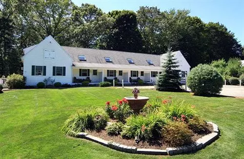 Country Garden Inn & Motel