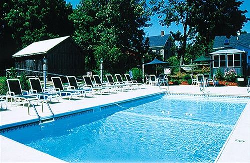 Country Garden Inn & Motel