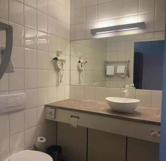 Hampshire Hotel   Avenarius