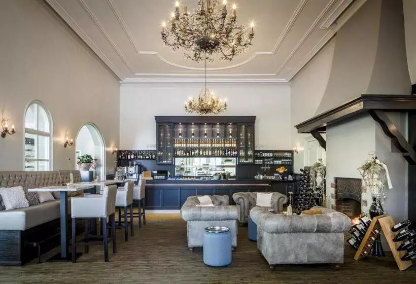 Hampshire Hotel   Avenarius