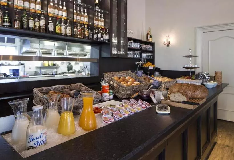 Hampshire Hotel   Avenarius