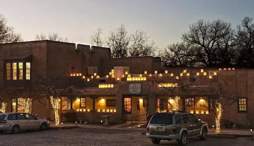 בית מלון כפרי Abiquiu Inn