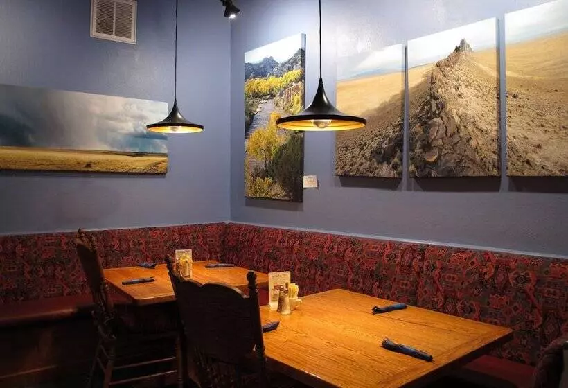 בית מלון כפרי Abiquiu Inn