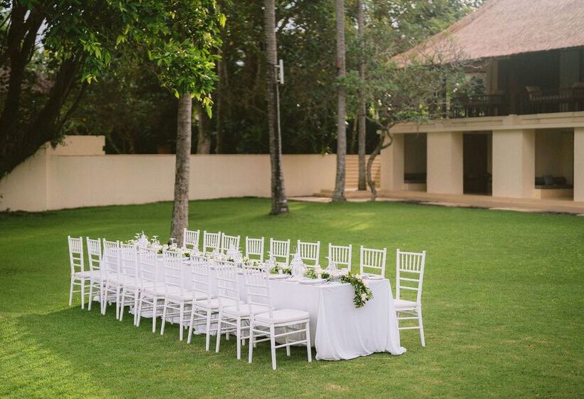 בית מלון כפרי Alila Manggis