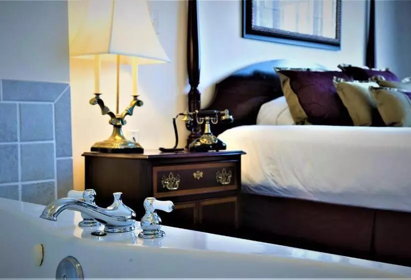 בית מלון כפרי At Old Town