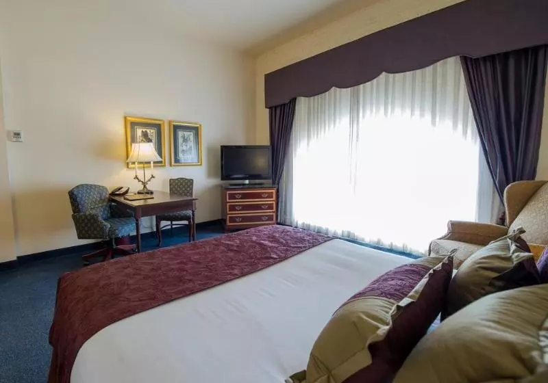 בית מלון כפרי At Old Town