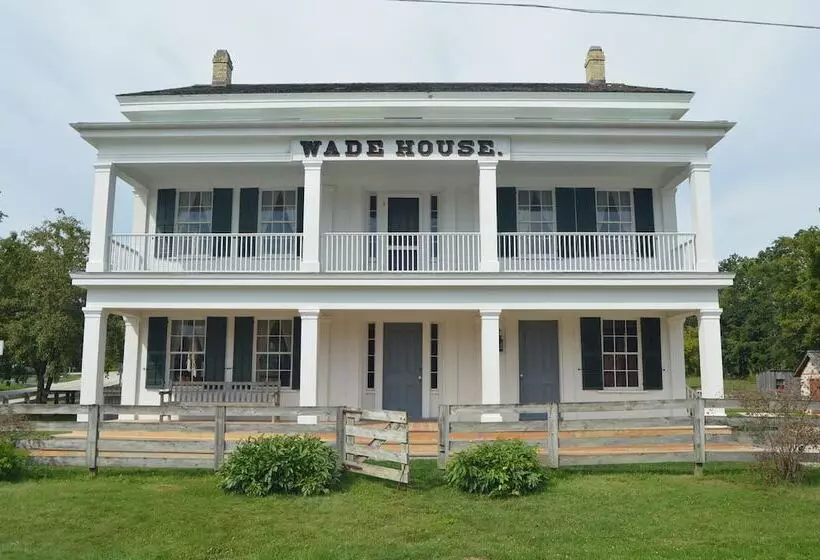 호텔 Blue Harbor Resort And Conference Center