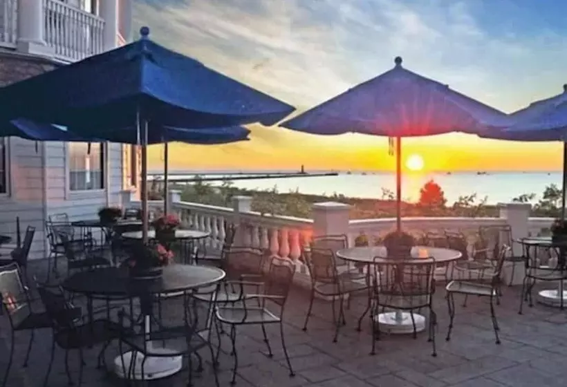 호텔 Blue Harbor Resort And Conference Center