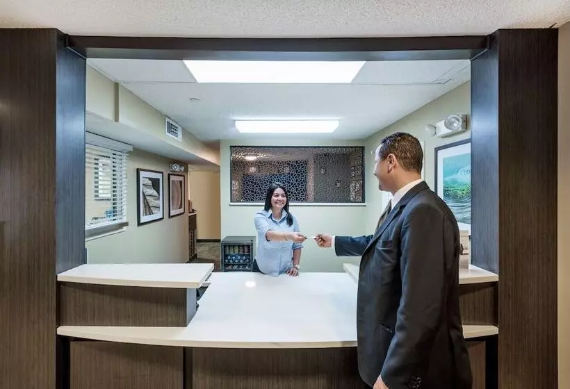 هتل Candlewood Suites Lake Mary, An Ihg