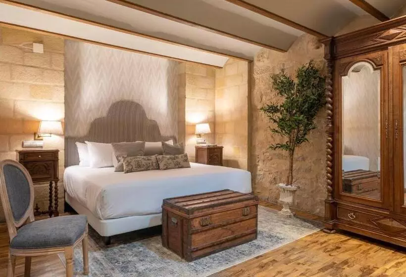 Hotell Cetina Palacio De Los Salcedo