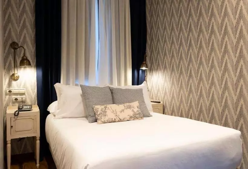 Hotell Cetina Palacio De Los Salcedo