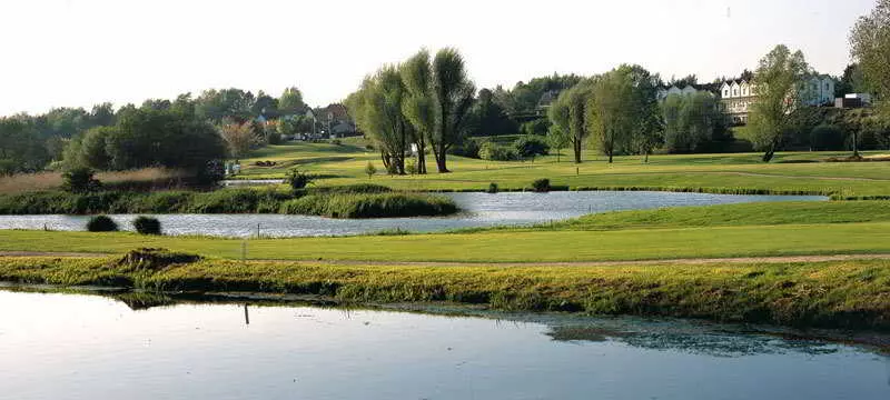 酒店 Du Golf D'arras