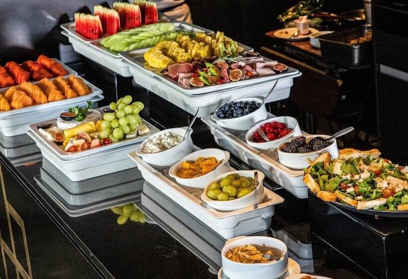 Отель Grand Fiesta Americana Chapultepec