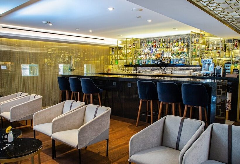 Отель Grand Fiesta Americana Chapultepec