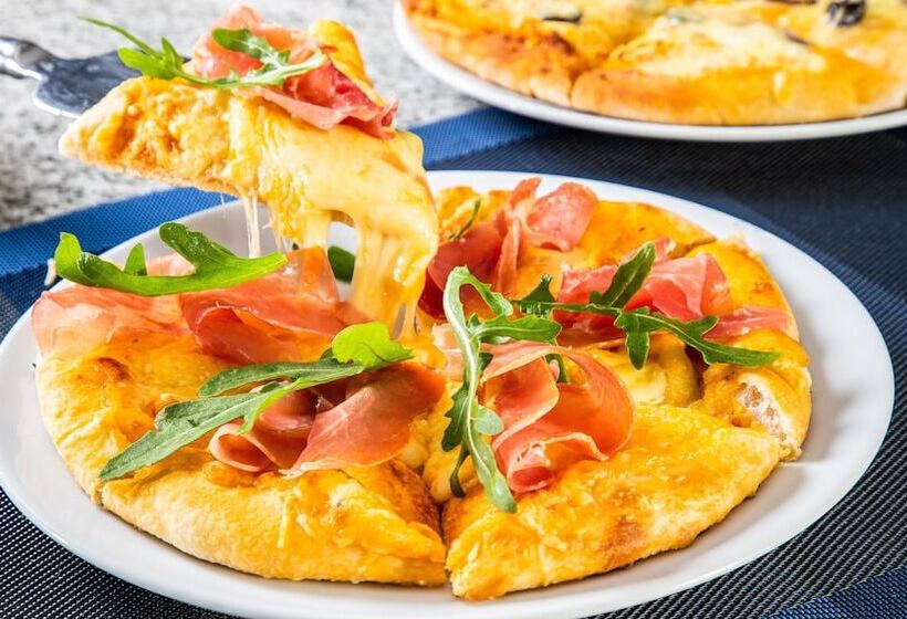 Отель Grand Fiesta Americana Chapultepec