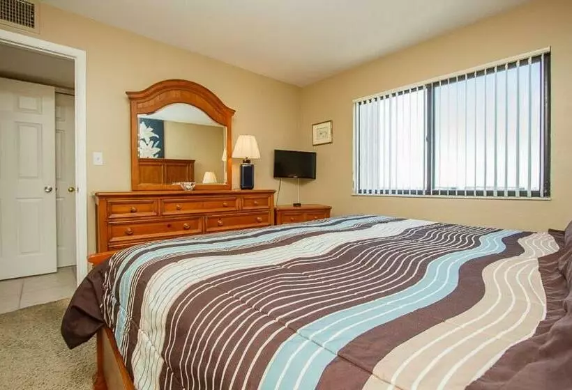 هتل Harborview Sea Winds