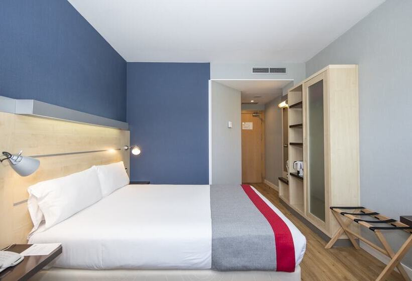 Отель Holiday Inn Express Barcelona   Montmeló, An Ihg