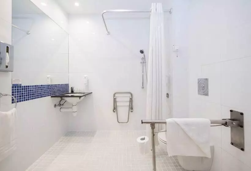 Hôtel Holiday Inn Express Barcelona   Montmeló, An Ihg