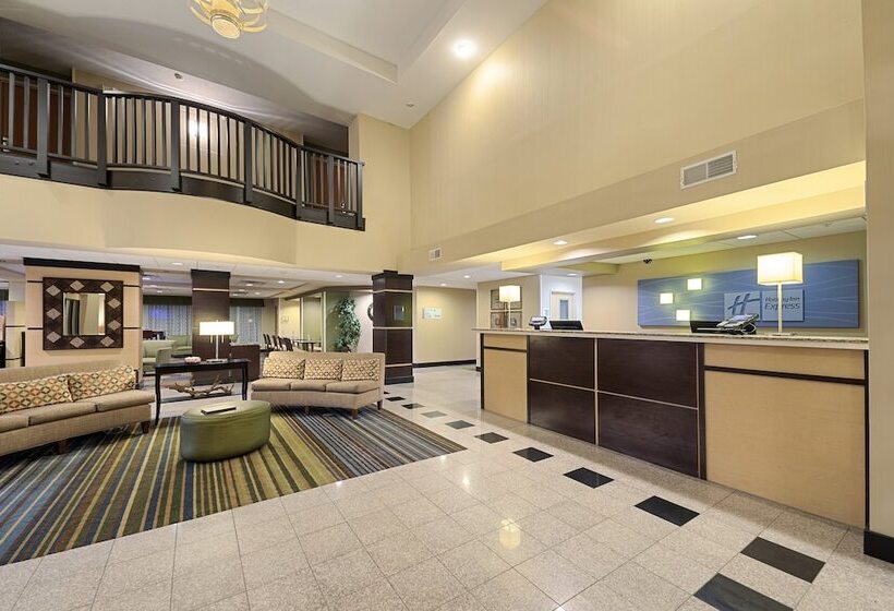 هتل Holiday Inn Express Bloomington West, An Ihg