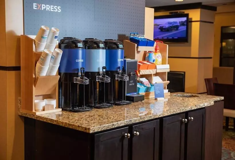 酒店 Holiday Inn Express Bloomington West, An Ihg