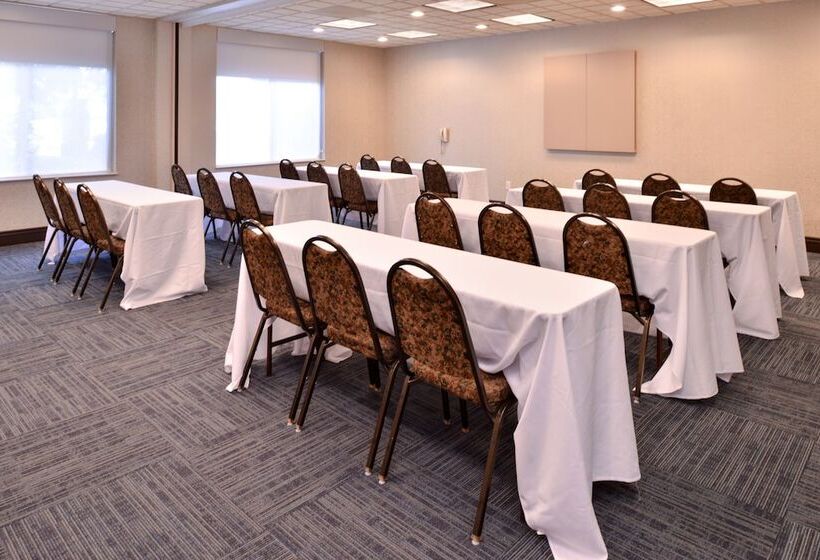 فندق Holiday Inn Express Portland West/hillsboro, An Ihg