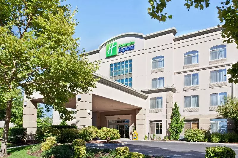 Отель Holiday Inn Express Portland West/hillsboro, An Ihg