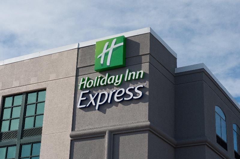 Отель Holiday Inn Express Quantico Stafford, An Ihg