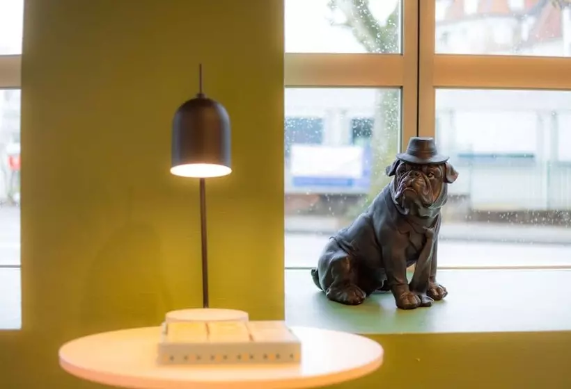 Отель Ibis Besançon Centre La City