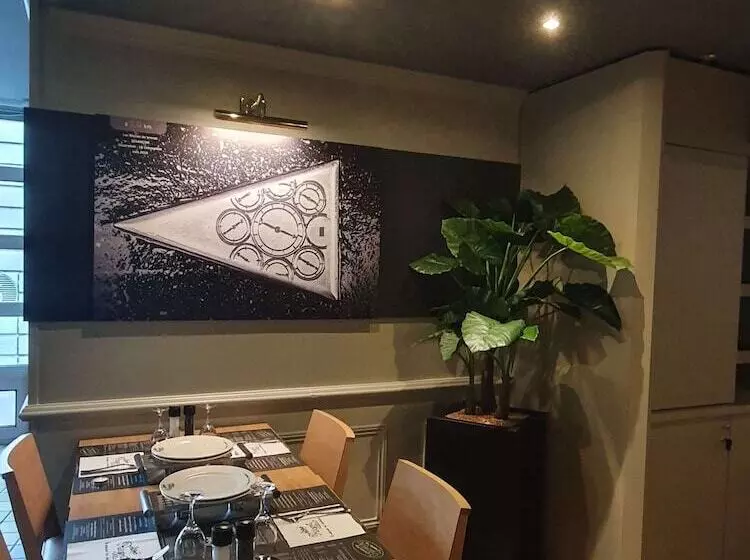 Отель Ibis Besançon Centre La City