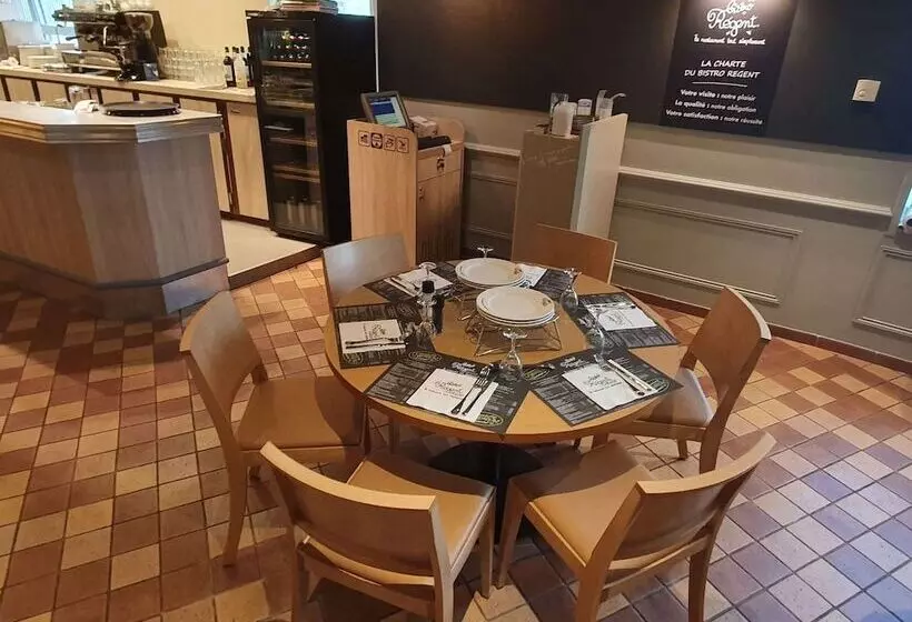 Отель Ibis Besançon Centre La City