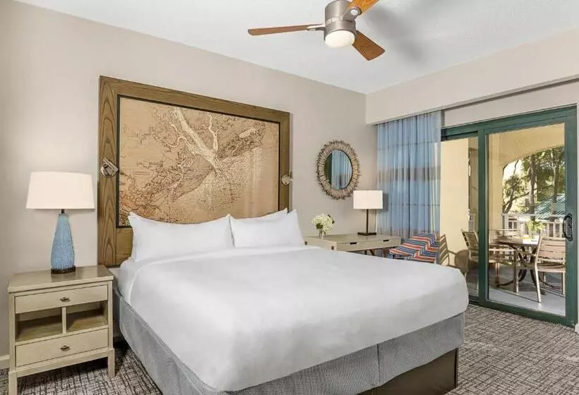 Отель Marriott's Barony Beach Club