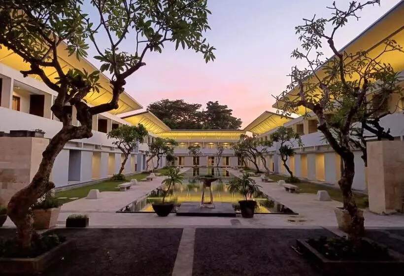 酒店 Kuta Living By Kamara