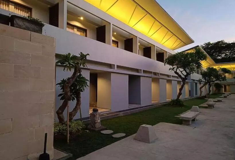 酒店 Kuta Living By Kamara