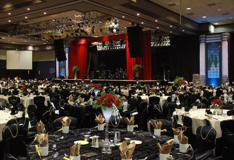 酒店 Pala Casino Spa And Resort